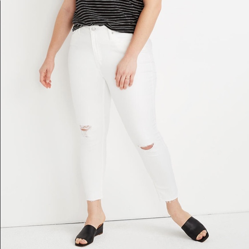 MADEWELL High-Rise Skinny Crop Jeans in Pure White: Knee-Rip Edition